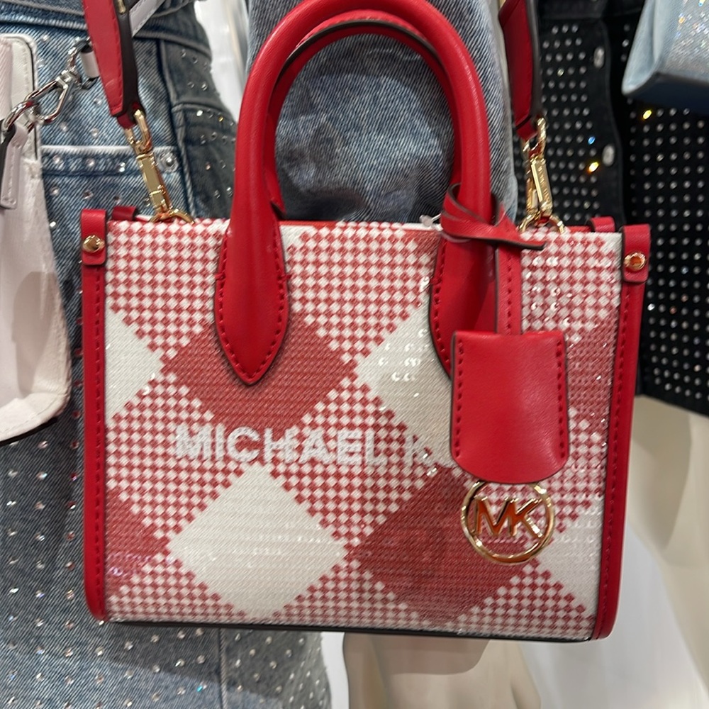 Michael Kors Mirella Extra-Small Logo Crossbody XBODY Shopper Bag
Bright Red
NWT - Picture 12 of 16
